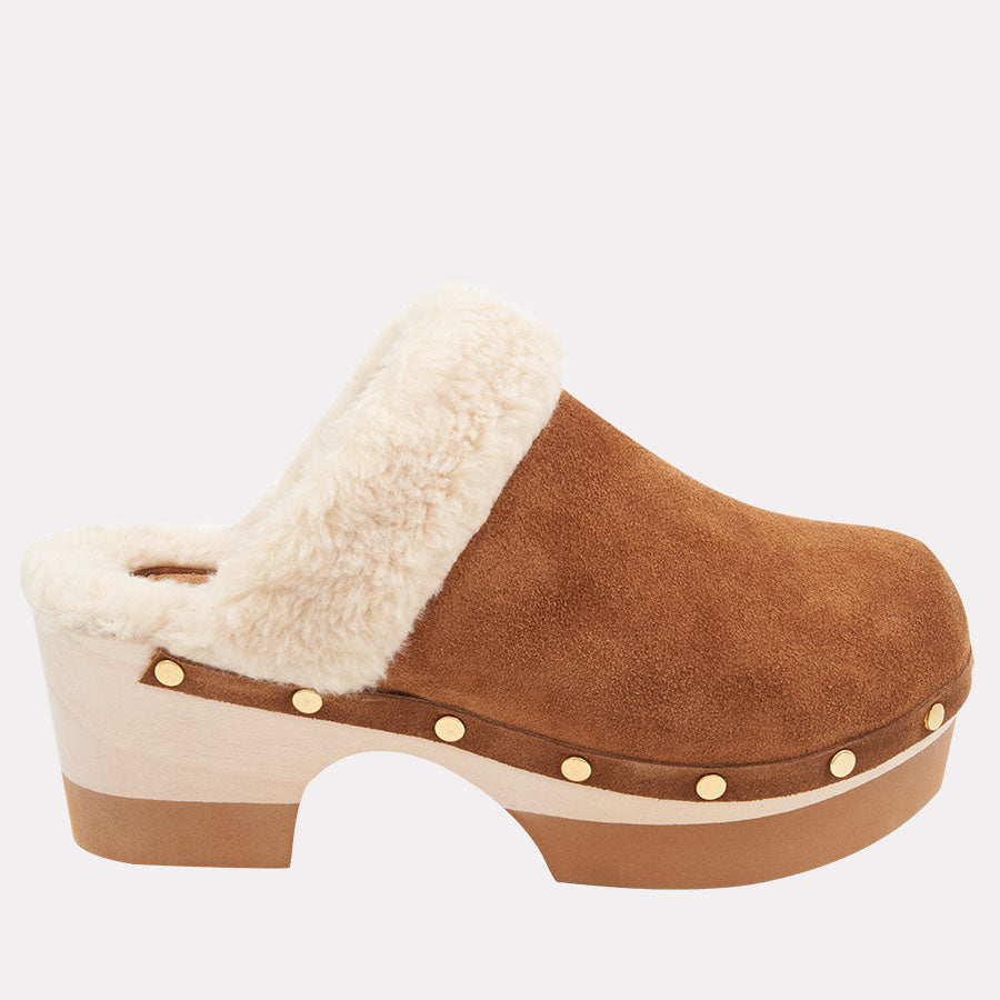 Fashion slip on clogs with heel