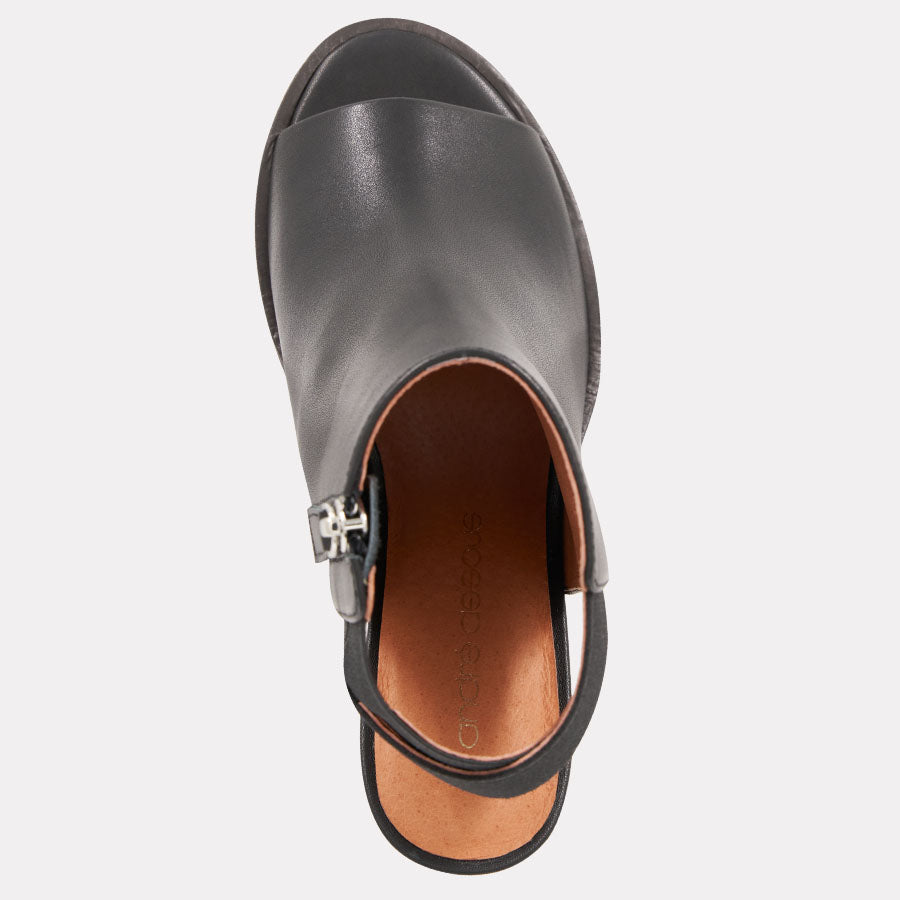 Zazie Leather Heel