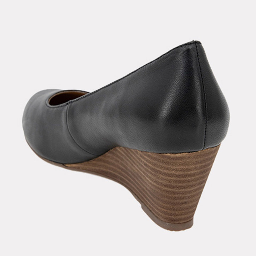 Khloe Leather Featherweights™ Wedge