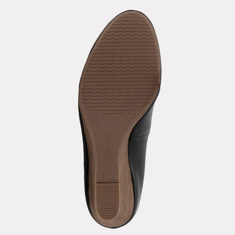 Khloe Leather Featherweights™ Wedge