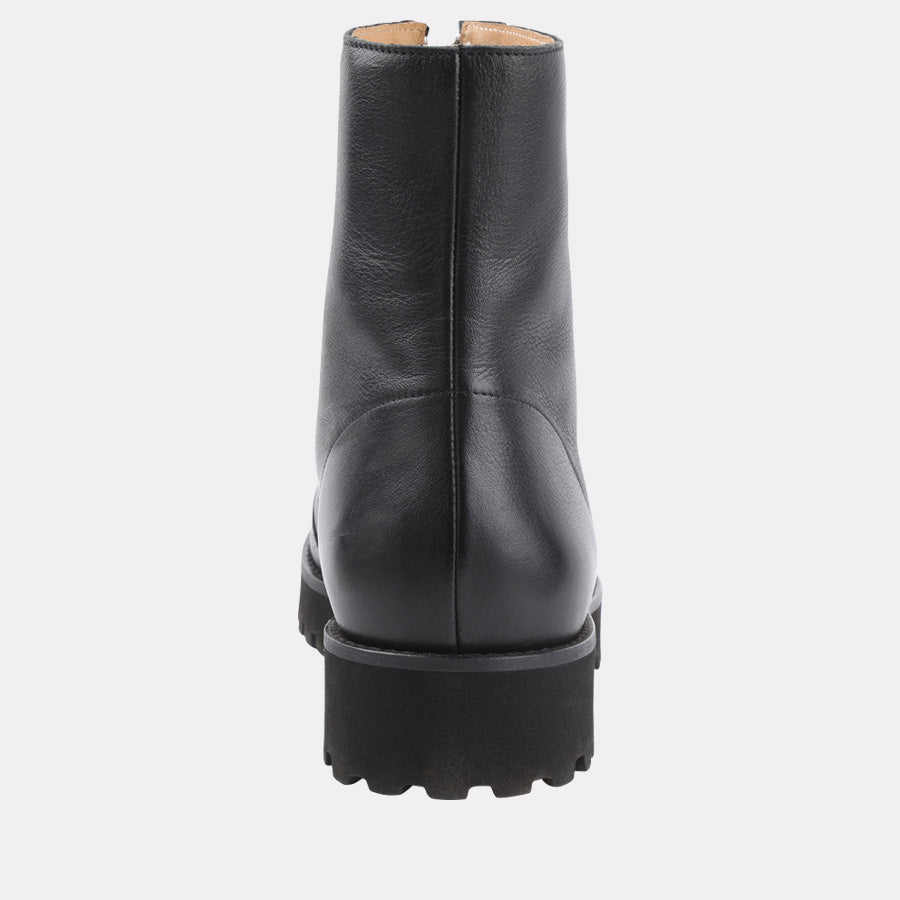 Paina Featherweights™ Boot