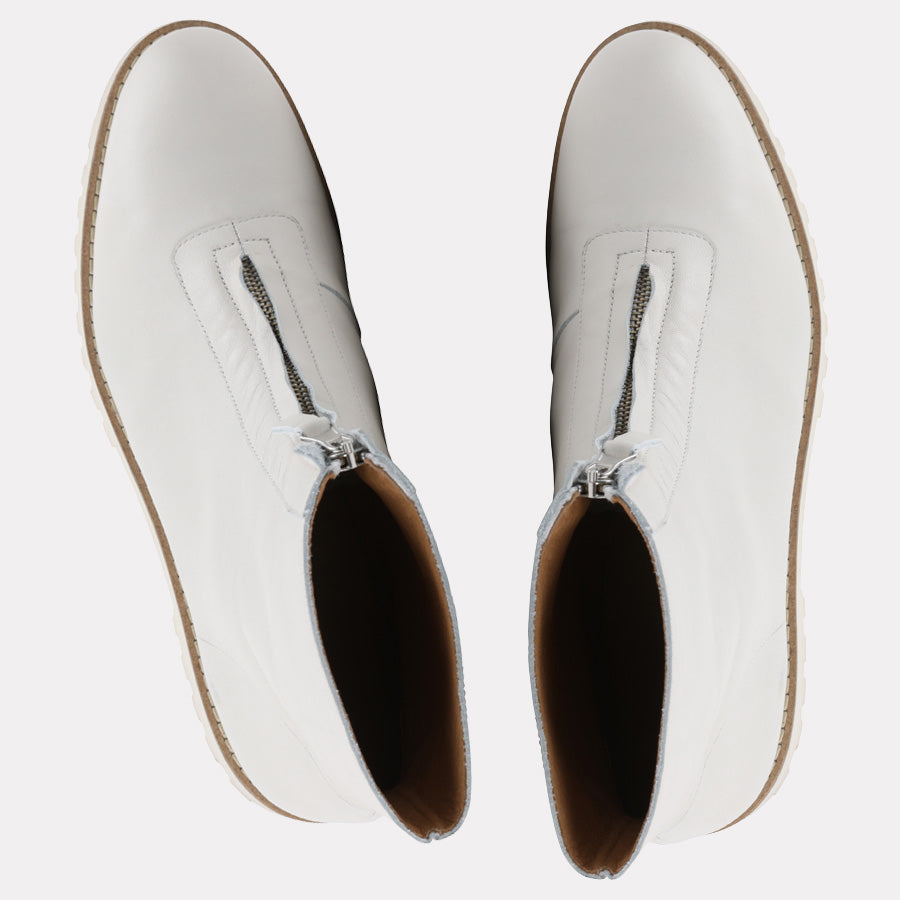 Paina Featherweights™ Boot