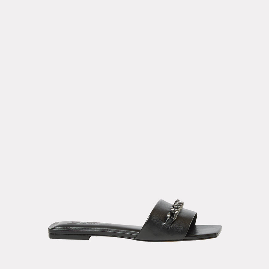 Alia Sandal