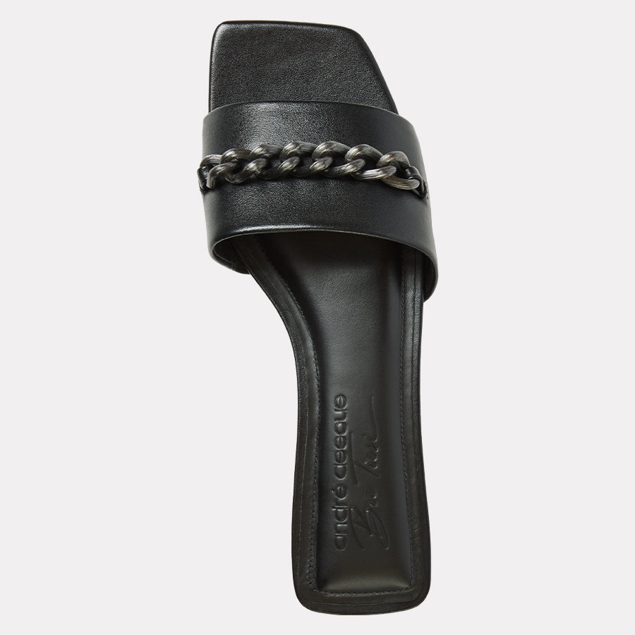 Alia Sandal