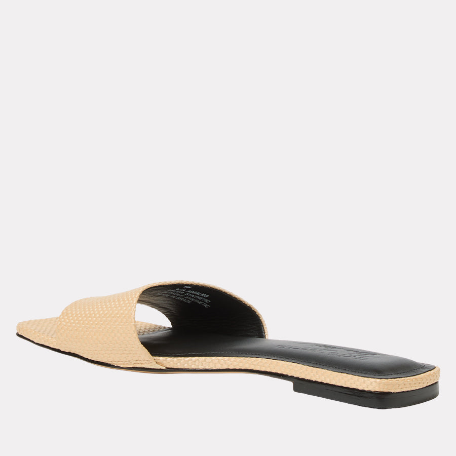 Alia Sandal