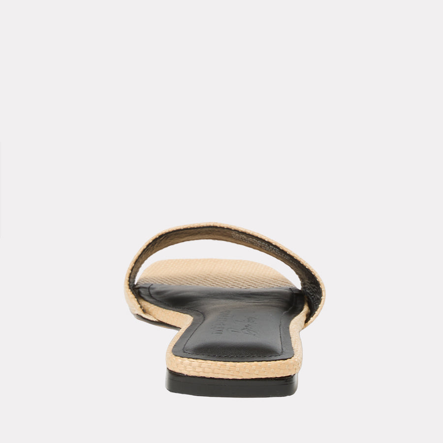 Alia Sandal