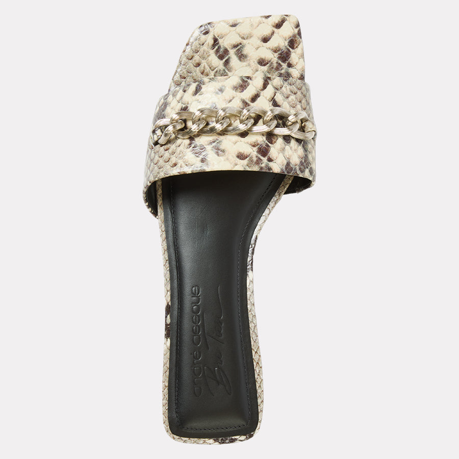 Alia Sandal
