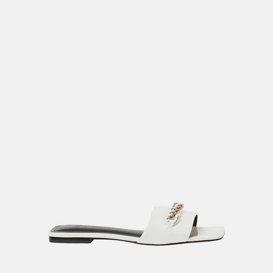 Alia Sandal