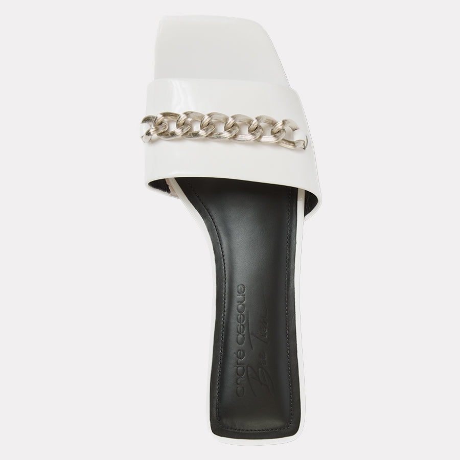 Alia Sandal