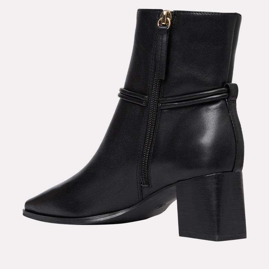 Arya Boot