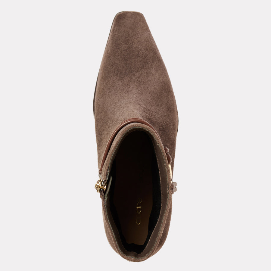 Arya Boot