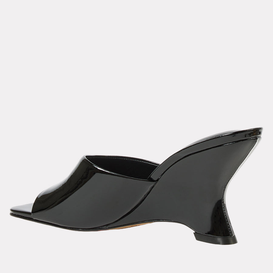 Breana Wedge