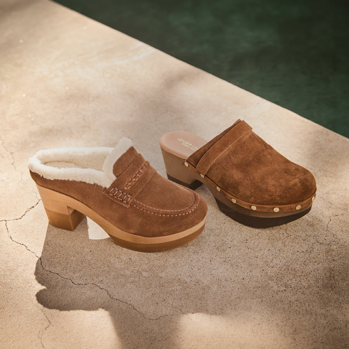 Clogs 2b44cacf 1062 4061 be07 09a8ea19cc21