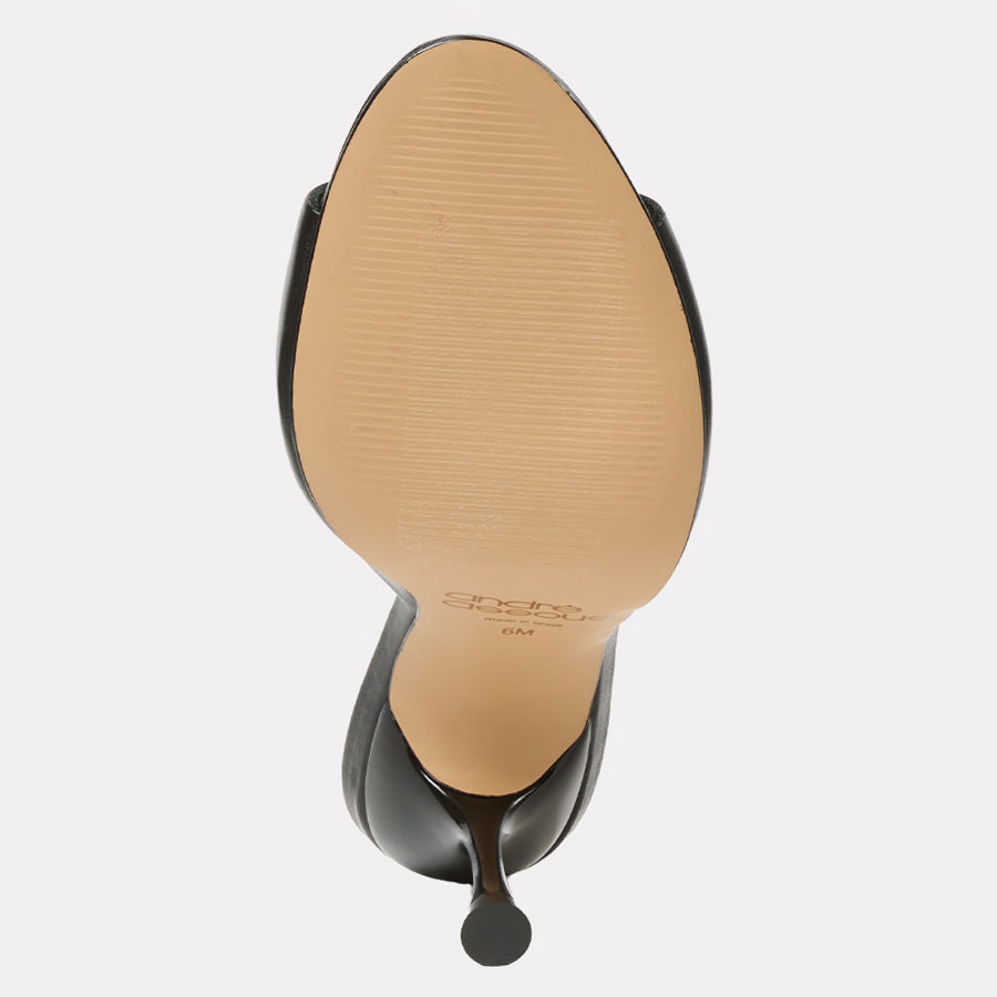 Eve Mule