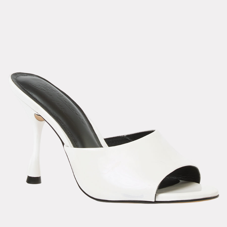 Eve Mule