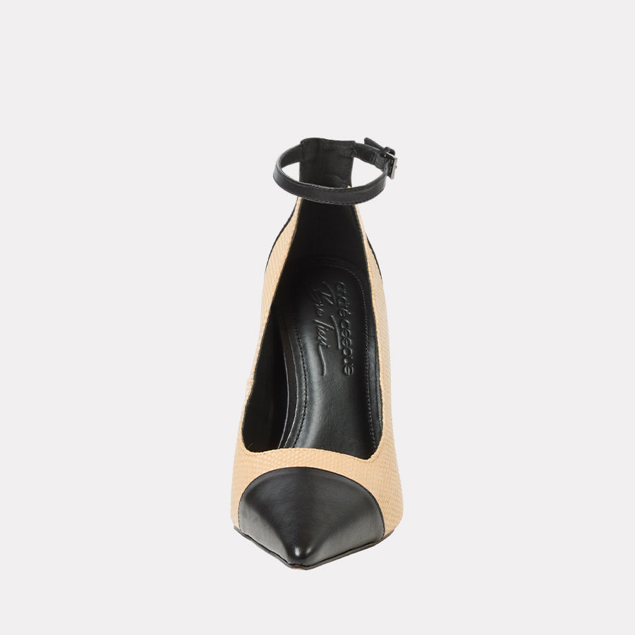 Isa Heel