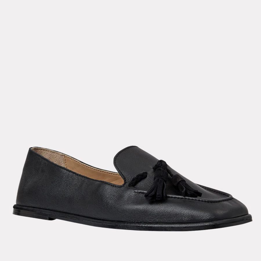 Pandora Loafer