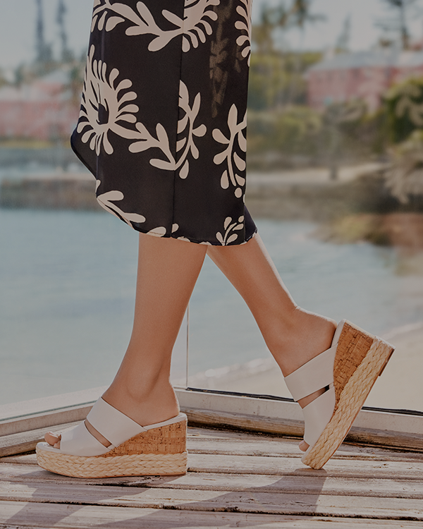 Sandal Wedge Sale Enjoy 25 Off Andre Assous