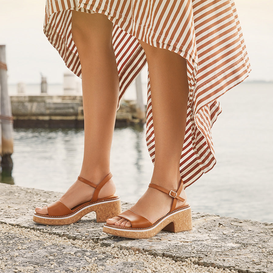 Comfortable | Elevated Platform| Heel