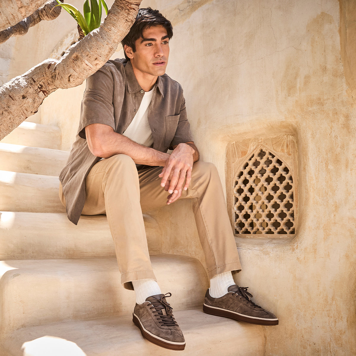 Mens sneaker story