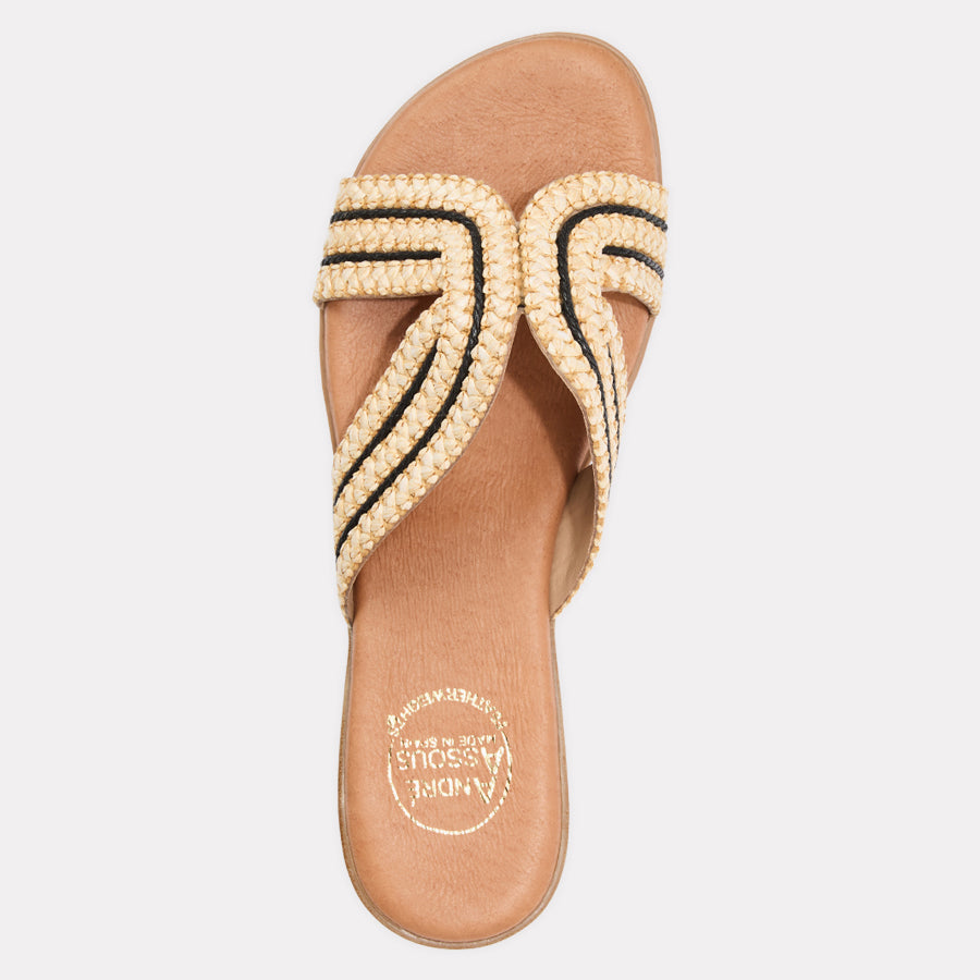 Nade Featherweights ™ Sandal