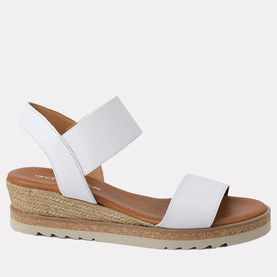 Neveah Wedge