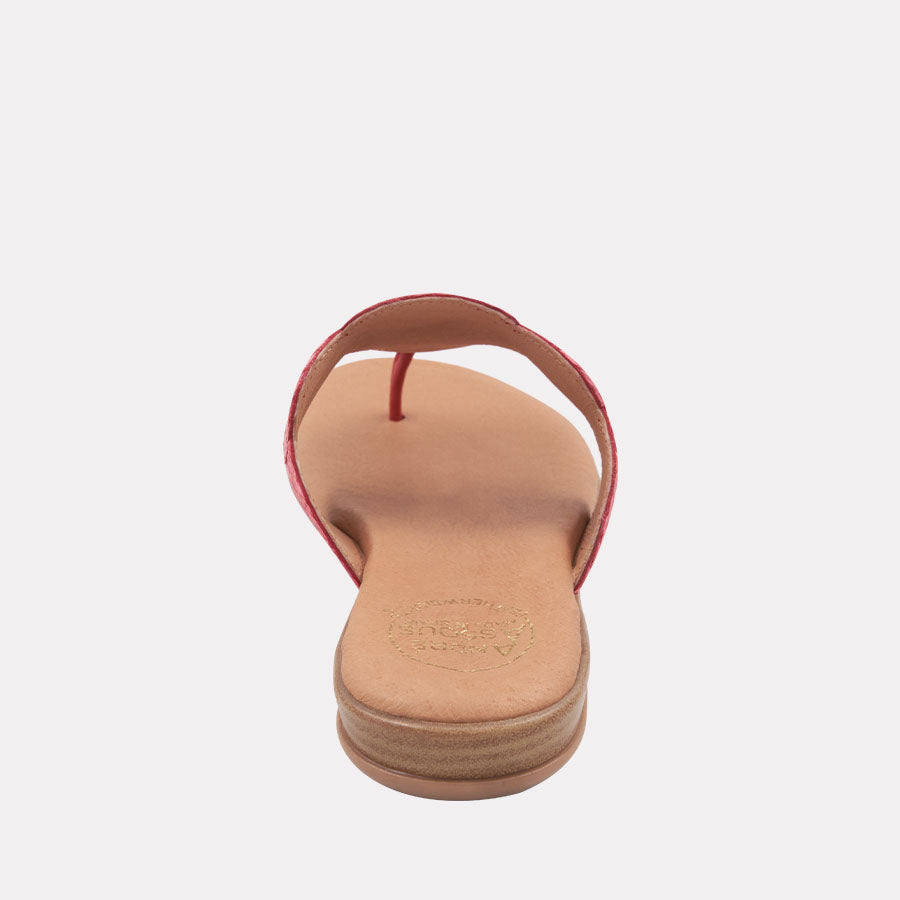 Nikky Featherweights™ Sandal