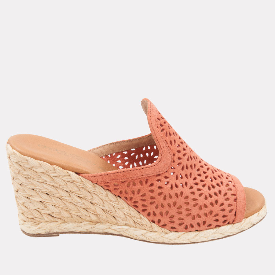 Nissa Espadrille Wedge