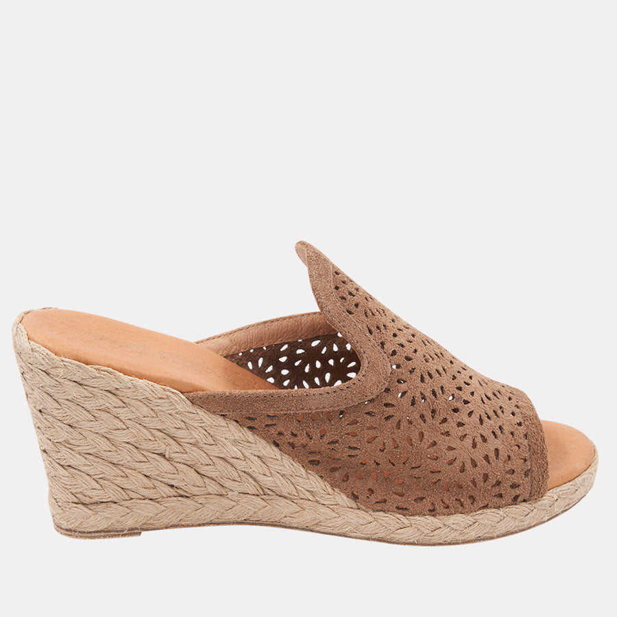 Nissa Espadrille Wedge