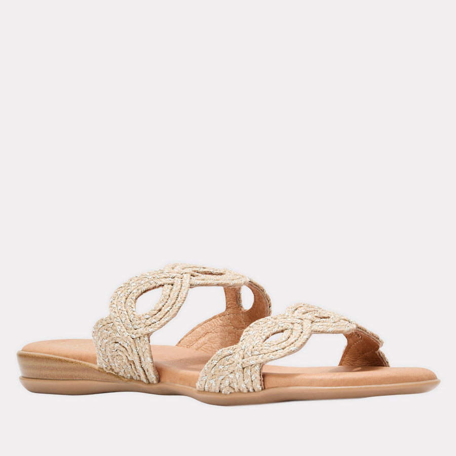 Nizzie Featherweights™ Sandal