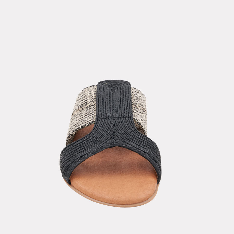 Noor Featherweights™ Sandal