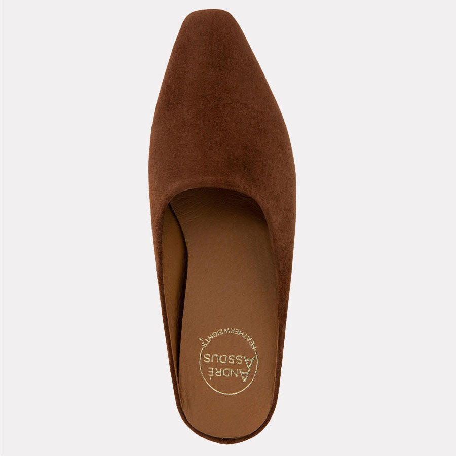 Norma Suede Featherweights™ Flat