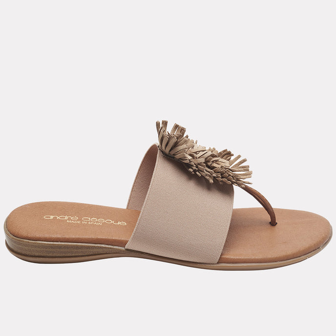 andré assous Novalee SC Featherweights™ Sandal
