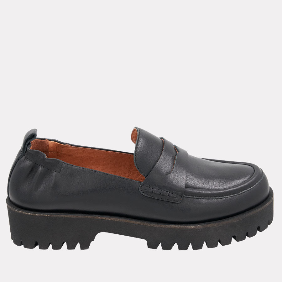 River Leather Featherweights™ Loafer